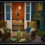 Happy Colours In Old Town דירה
