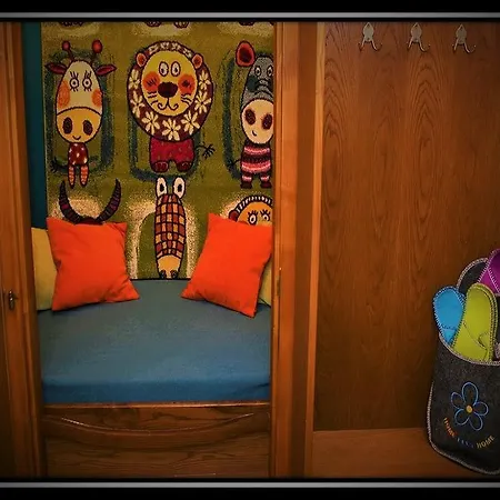 Happy Colours In Old Town Apartment *
